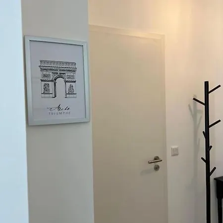 Paris To Bochum, 4 Pers. Apartm.