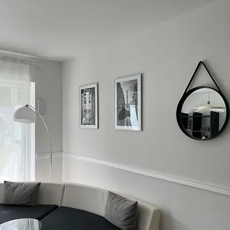 Paris To Bochum, 4 Pers. Apartm.