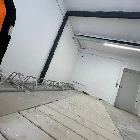 Paris To Bochum, 4 Pers. Apartm.